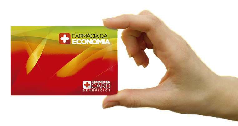 Mão segurando o Cartão Convênio Economia Card